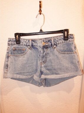 Edikted Denim Shorts Lowrise Lightwash